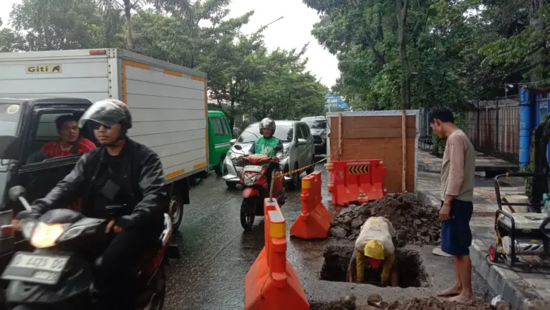 Pakar Kebijakan Publik Unpad Soroti SOP dan Pengawasan Proyek Galian Kabel di Bandung