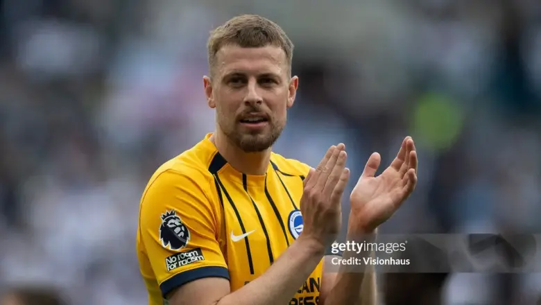 Adam Webster Target Kembali Bermain Usai Cedera ACL