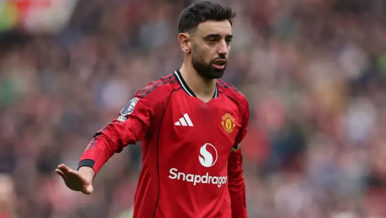 Bruno Fernandes Tetap Bertahan di Man Utd Meski Digoda Klub Saudi