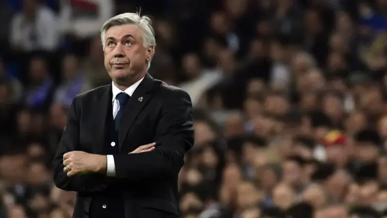 Carlo Ancelotti, Ruud Gullit, dan Kaka Resmi Masuk Hall of Fame AC Milan