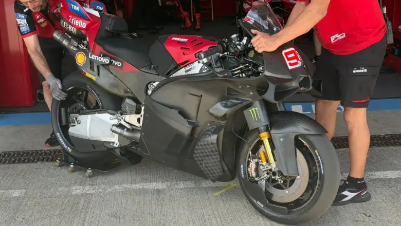 Ducati Perkenalkan Swingarm dan Fairing Baru di Tes Jerez