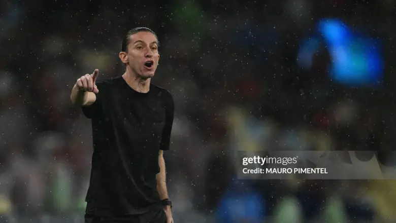Filipe Luis Muncul Tiba-Tiba dalam Bursa Pelatih Chelsea