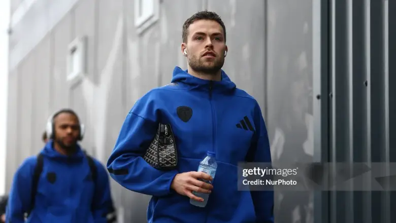 Gabriel Gudmundsson Absen Dua Laga, Leeds Dihantui Cedera Pemain
