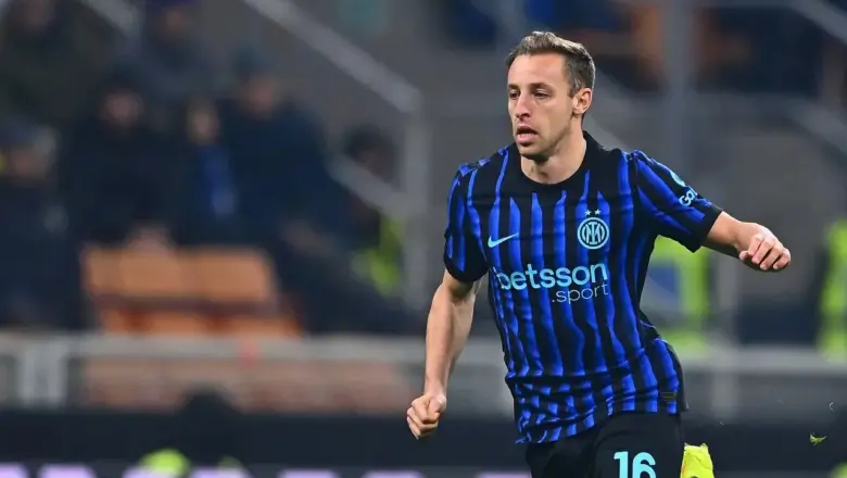 Inter Milan Siap Lepas Davide Frattesi, Acerbi dan Darmian di Musim Panas