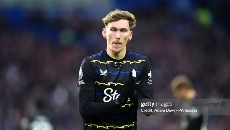 James Garner Jadi Incaran Aston Villa, Everton Pasang Tembok