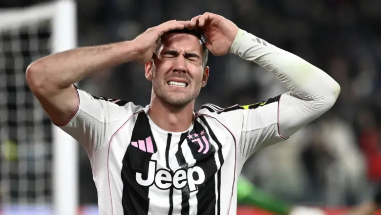 Juventus Diterpa Cedera: Vlahovic dan Perin Jalani Pemeriksaan Intensif