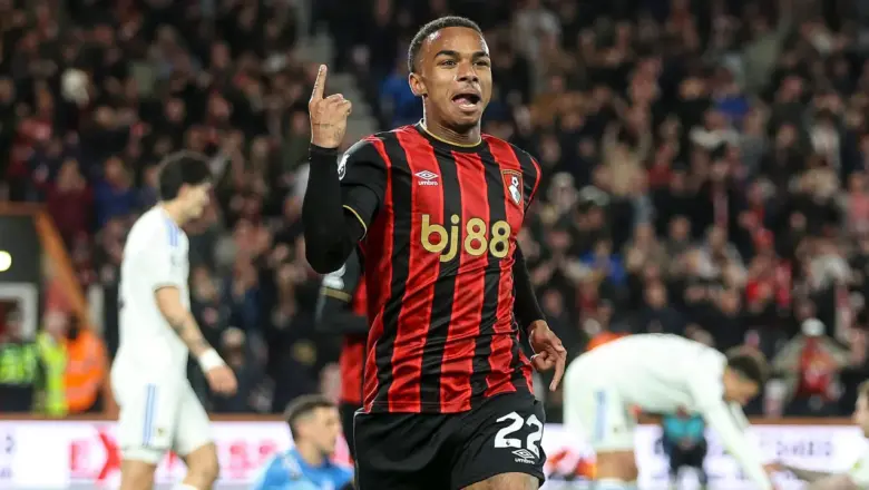Manchester City Masukkan Eli Junior Kroupi dalam Daftar Target Transfer
