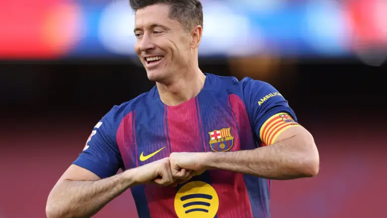 Milan Gagal Capai Kesepakatan, Tare Temui Agen Lewandowski