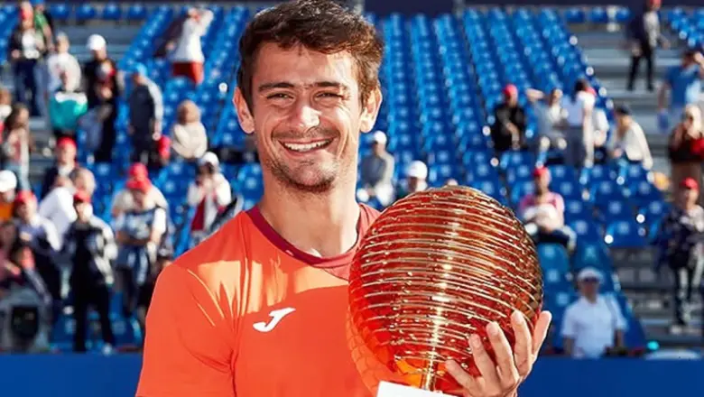 Mariano Navone Kalahkan Daniel Merida Di Bukares