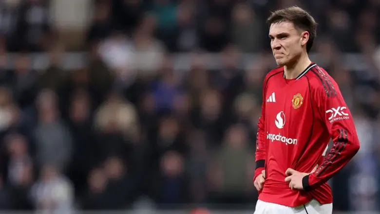 Sinyal Kepergian Manuel Ugarte dari Manchester United Makin Kuat