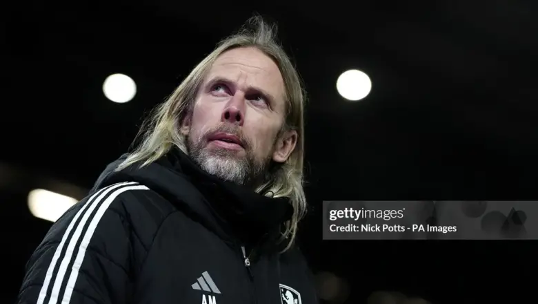 Unai Emery Sebut Austin MacPhee Kunci Sukses Bola Mati Aston Villa