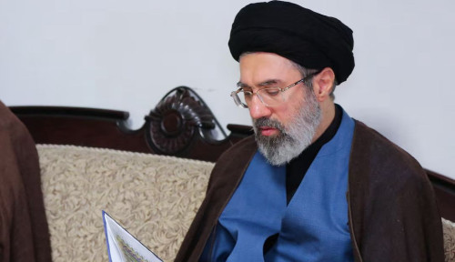 Iran Siapkan Upacara Pemakaman Megah Untuk Ayatollah Ali Khamenei