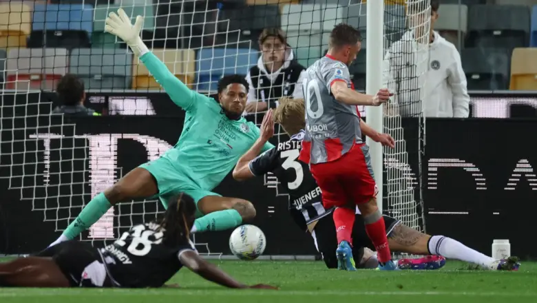 Cremonese Atasi Udinese, Vardy Jaga Asa di Serie A