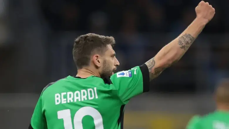 Domenico Berardi Bikin Langkah AC Milan Menuju UCL Semakin Berat