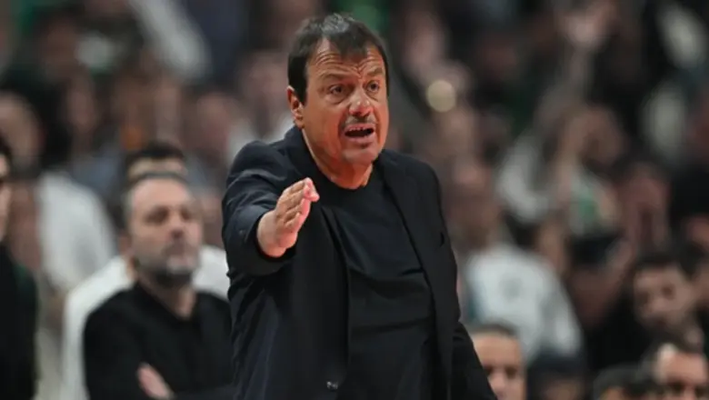 Ergin Ataman Ingin Panathinaikos Merebut Kemenangan di Game 5