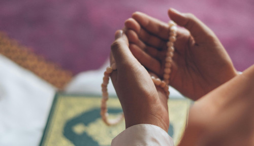 Jangan Lewatkan! 9 Amalan 1 Muharram yang Diyakini Buka Pintu Keberkahan Setahun Penuh