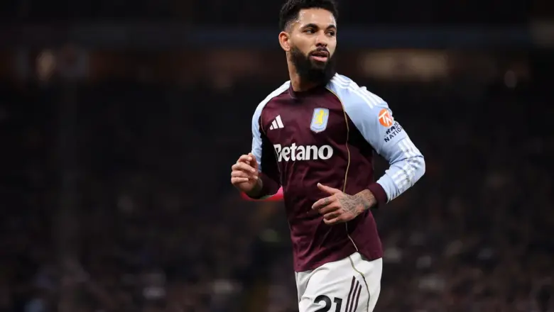 Juventus Hadapi Dilema Arthur, Aston Villa Tolak Tawaran Douglas Luiz