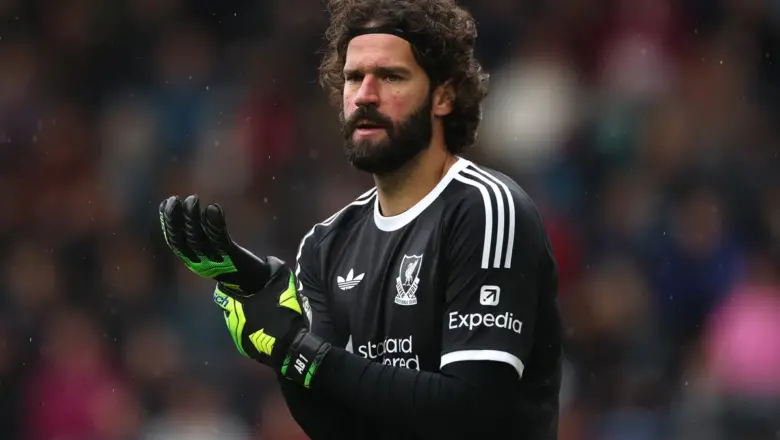 Juventus Terpukul, Liverpool Tahan Kepergian Alisson