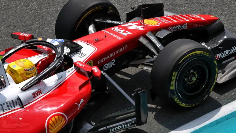 Lewis Hamilton Siap Kurangi Penggunaan Simulator Ferrari