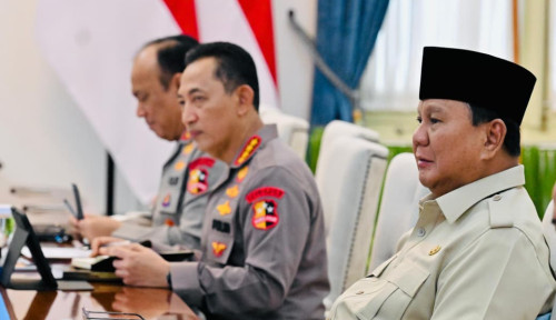 Prabowo Peringatkan Aparat Tak Jadi Backing Penyelundupan hingga Judi