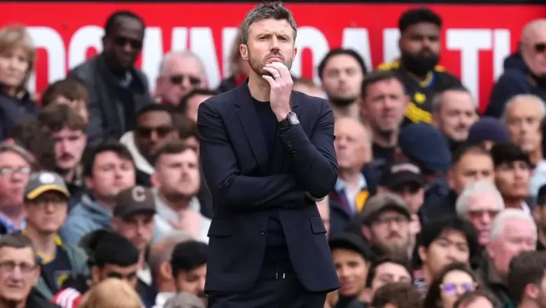 Manchester United Alokasikan £150 Juta untuk Rekrut Tiga Gelandang