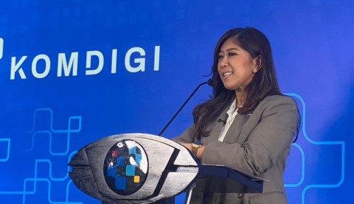Komdigi Kaji Kewajiban Nomor Ponsel untuk Registrasi Medsos