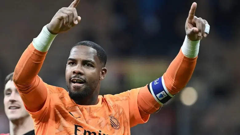 Mike Maignan Mulai Ragu Bertahan di Milan, Chelsea Kembali Mengintai