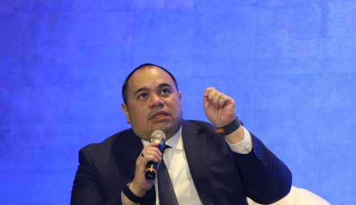 IHSG Sempat Longsor Hampir 4%, Ini Respons Pandu Sjahrir