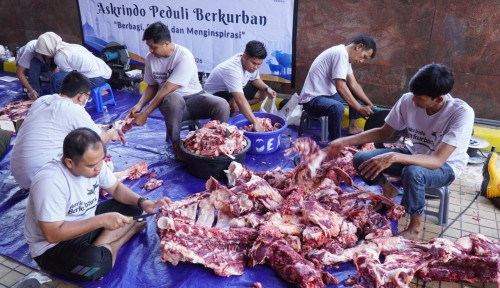 Askrindo Salurkan Hewan Kurban di Berbagai Kota di Indonesia