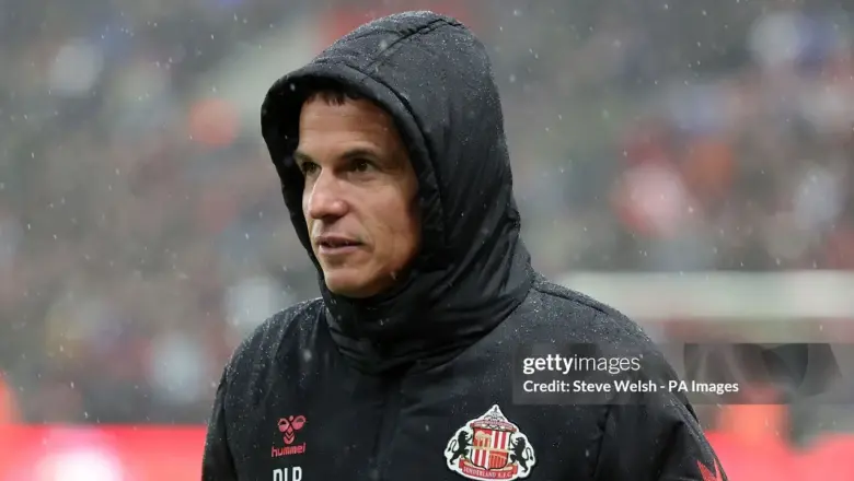 Regis Le Bris Minta Sunderland Jaga Kekuatan Bertahan