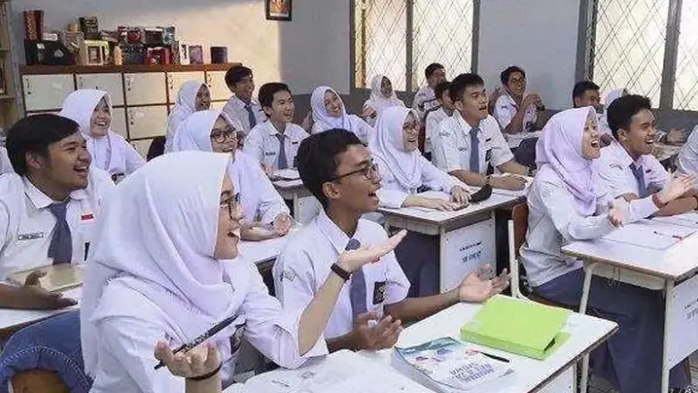 Janji KDM Gratiskan Sekolah Swasta untuk 70 Ribu Siswa,DPRD Jabar Singgung Keadilan Anggaran
