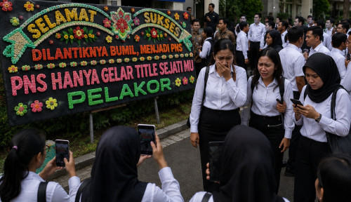 Papan Bunga ‘Pelakor’ Bikin Geger, Pelantikan 28 CPNS di Deli Serdang Mendadak Batal