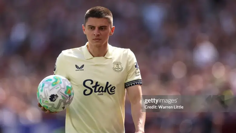 Vitaliy Mykolenko Segera Perpanjang Kontrak di Everton