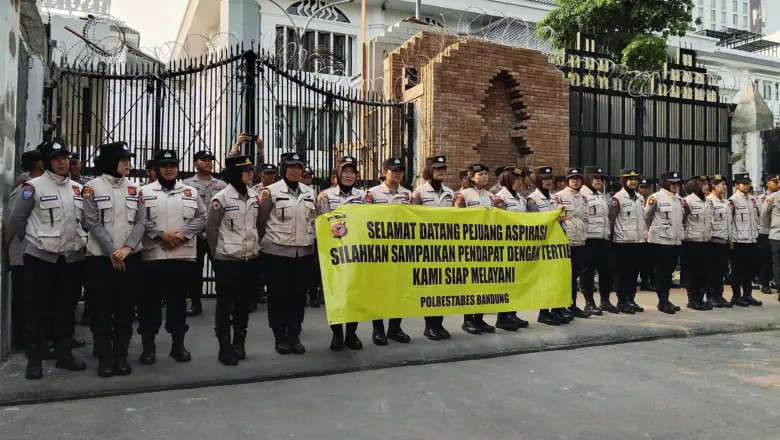 Polda Jabar Selidiki 6 dari 29 Orang yang Diamankan saat Aksi Mahasiswa