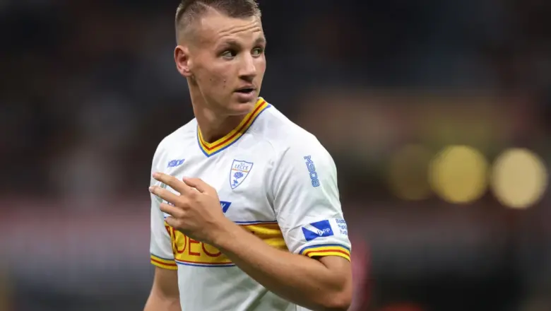AC Milan Pulangkan Camarda dari Lecce Hanya Dua Hari Usai Transfer Permanen