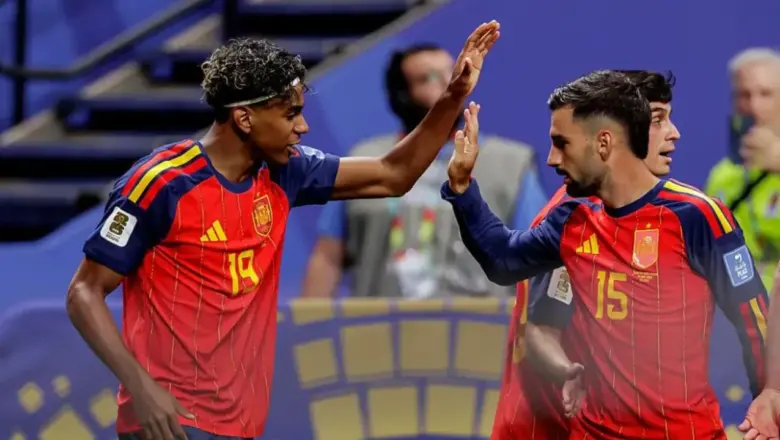 Alex Baena Puji Lamine Yamal Usai Kemenangan Spanyol Atas Arab Saudi
