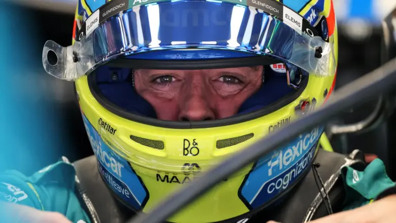 Alonso Bahas Newey, Klausul Baru Verstappen Muncul