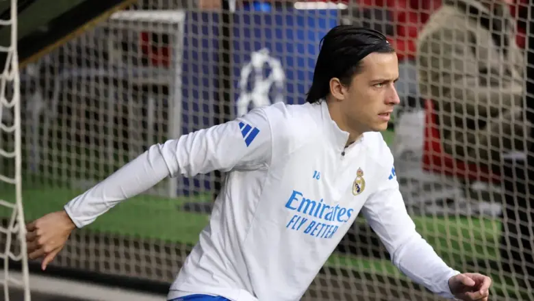 Alvaro Carreras Terancam Didepak dari Real Madrid