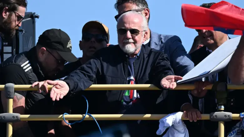 De Laurentiis Tegaskan Napoli Fokus Tingkatkan Performa di Kompetisi Eropa