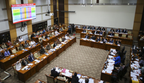 Menteri Pariwisata Minta Tambahan Anggaran 200 Persen, DPR: Kurang Pas