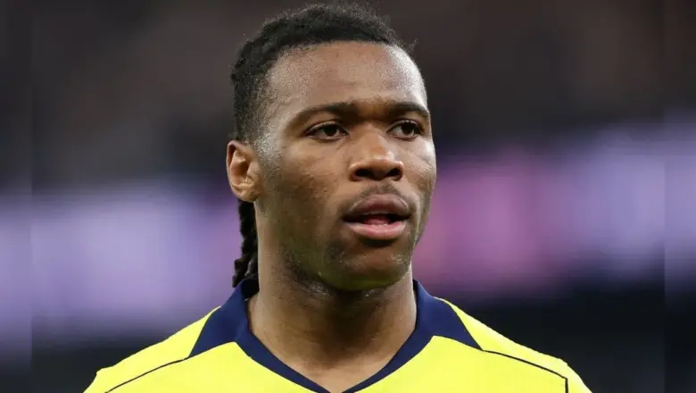 Dikaitkan Transfer, Duo Full Bek Tottenham Siap Bertahan musim panas ini