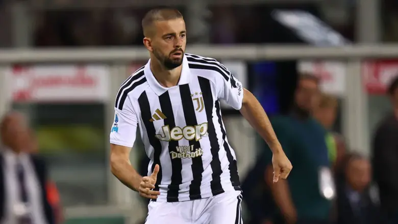 Everton Kembali Tunjukkan Minat terhadap Bintang Juventus, Edon Zhegrova