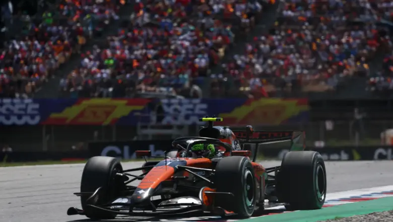 Lando Norris Evaluasi McLaren Usai Kalah dari Ferrari & Mercedes