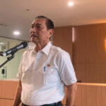Luhut ke China Bertemu Menlu Wang Yi Bahas Kelanjutan Whoosh dan Mobil Listrik