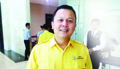 Momen Budiman Sudjatmiko Rendahkan Mahasiswa
