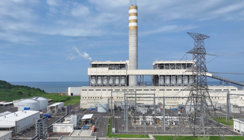 Bahlil Jamin Tak Ada Pemadaman Listrik Meski Pasokan Baru Bara PLN Kurang