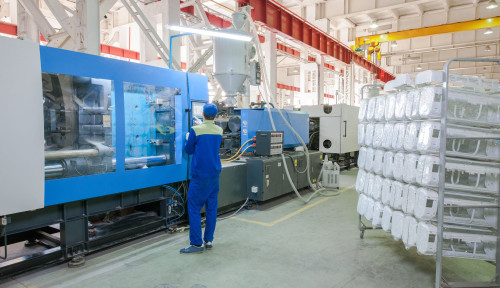 Meningkatkan Efisiensi Industri Plastik di Tengah Lonjakan Biaya Operasional