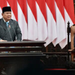 Geger Isu Keabsahan Wapres! Denny Indrayana Desak MK Diskualifikasi Gibran Sekaligus Batalkan Pelantikan