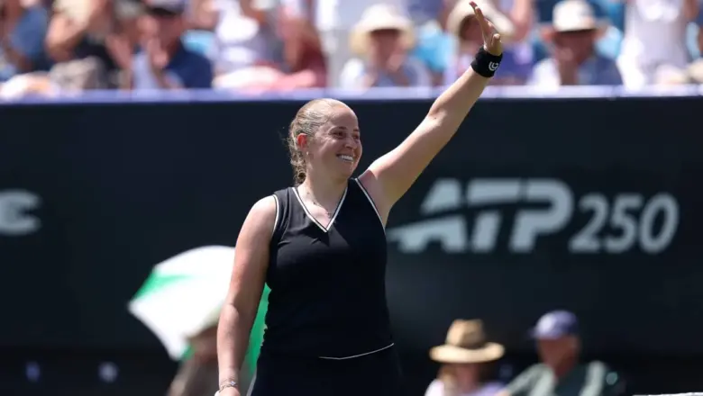 Jelena Ostapenko Kandaskan Zeynep Sonmez Di Eastbourne