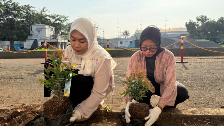 Satu Pegawai Satu Pohon, PLN UID Jakarta Raya Perkuat Budaya Peduli Lingkungan